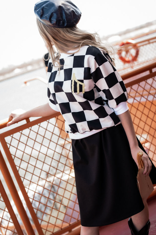 777-382 Printed Top, White Black