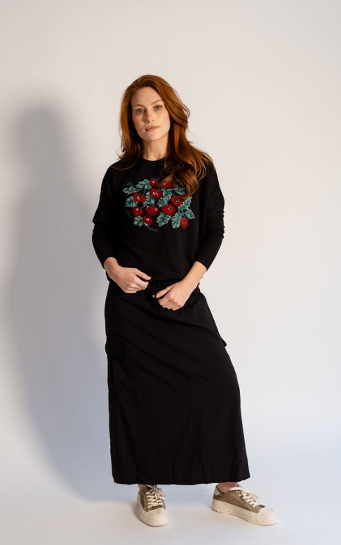 741-513 Embroidery Top, Black