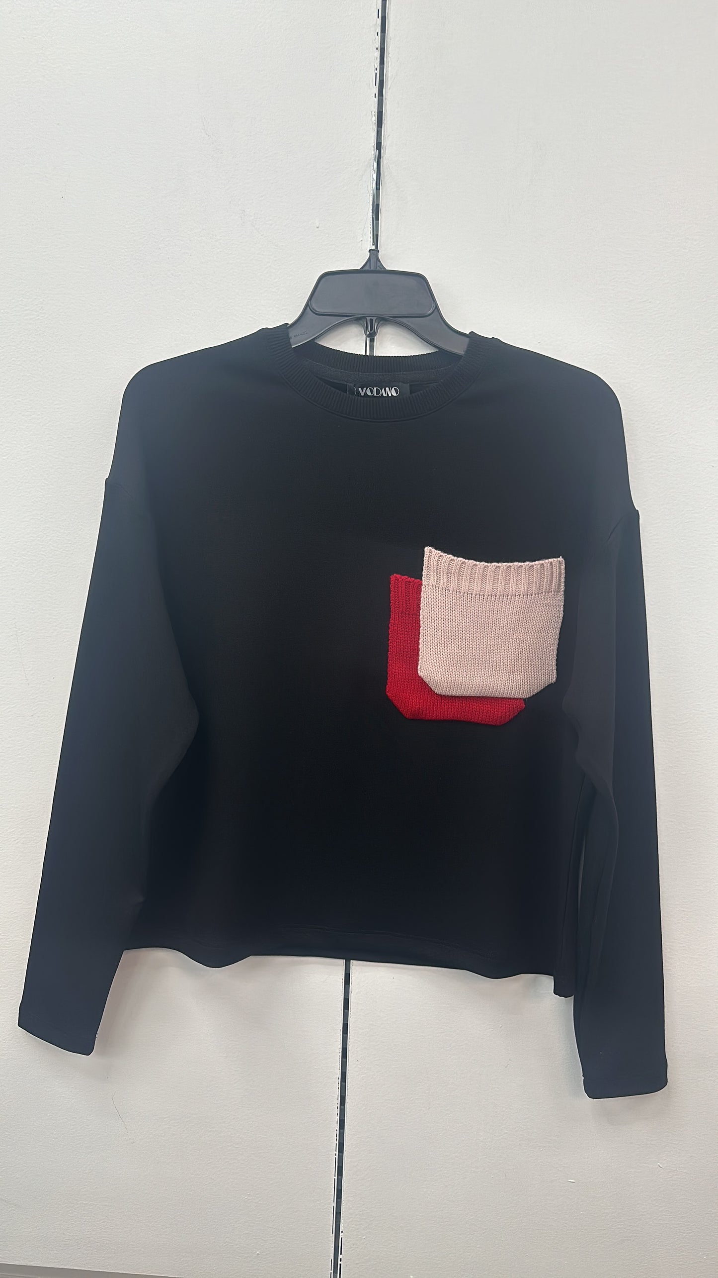 741-435 Double Pocket Top, Black